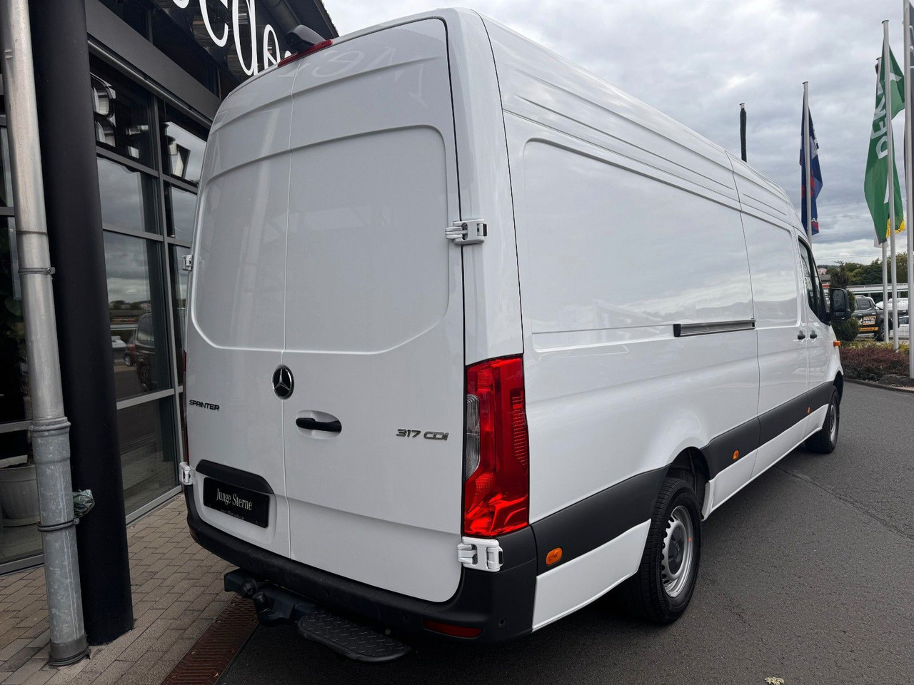 Mercedes-Benz Sprinter 317 CDI 9G 4325 Klima AHK Kamera - Gesloten bestelwagen: afbeelding 4 Mercedes-Benz Sprinter 317 CDI 9G 4325 Klima AHK Kamera - Gesloten bestelwagen: afbeelding 4