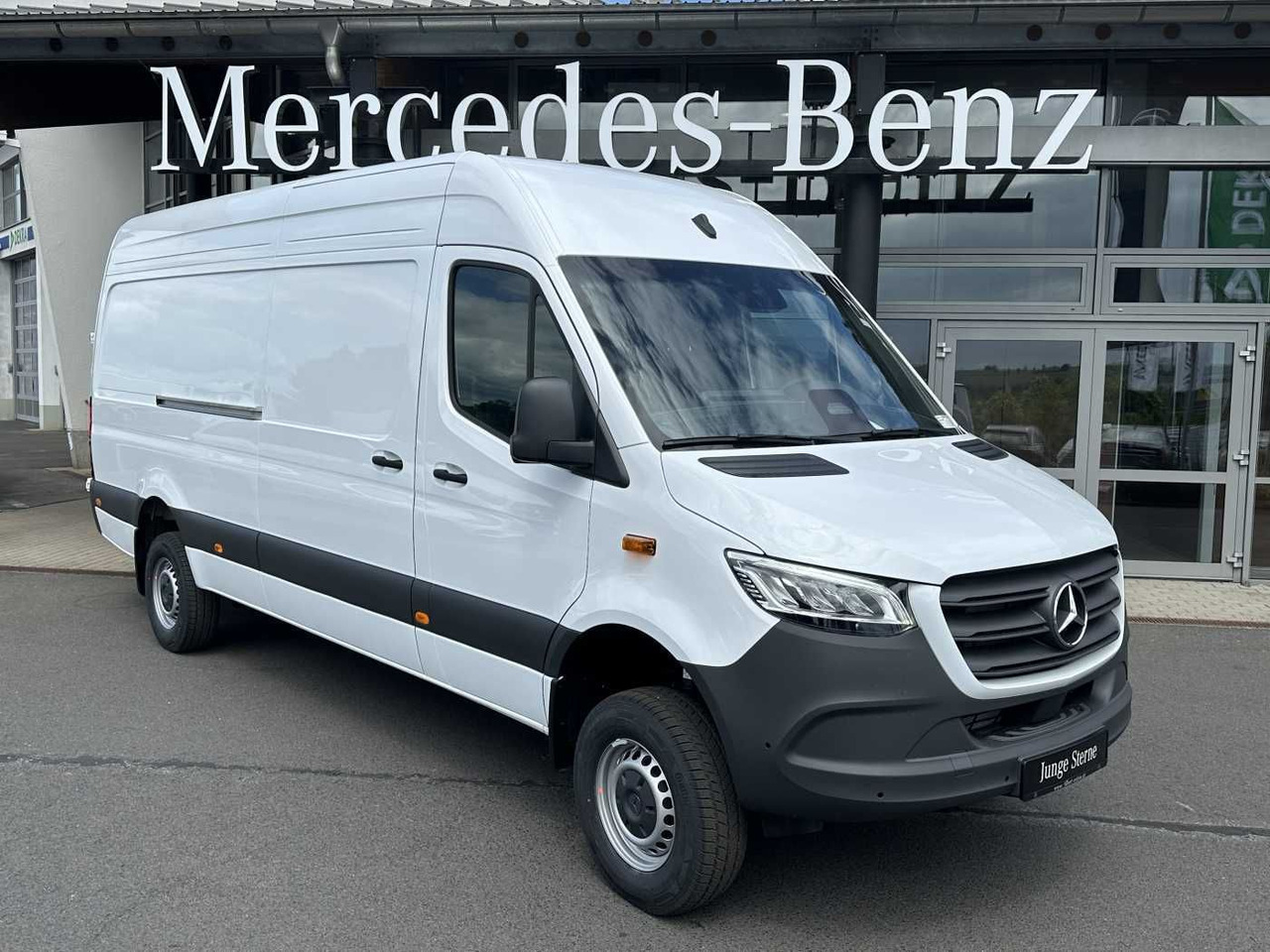 Mercedes-Benz Sprinter 319 CDI 4x4 4325 Kamera LED SHZ MBUX - Gesloten bestelwagen: afbeelding 1 Mercedes-Benz Sprinter 319 CDI 4x4 4325 Kamera LED SHZ MBUX - Gesloten bestelwagen: afbeelding 1