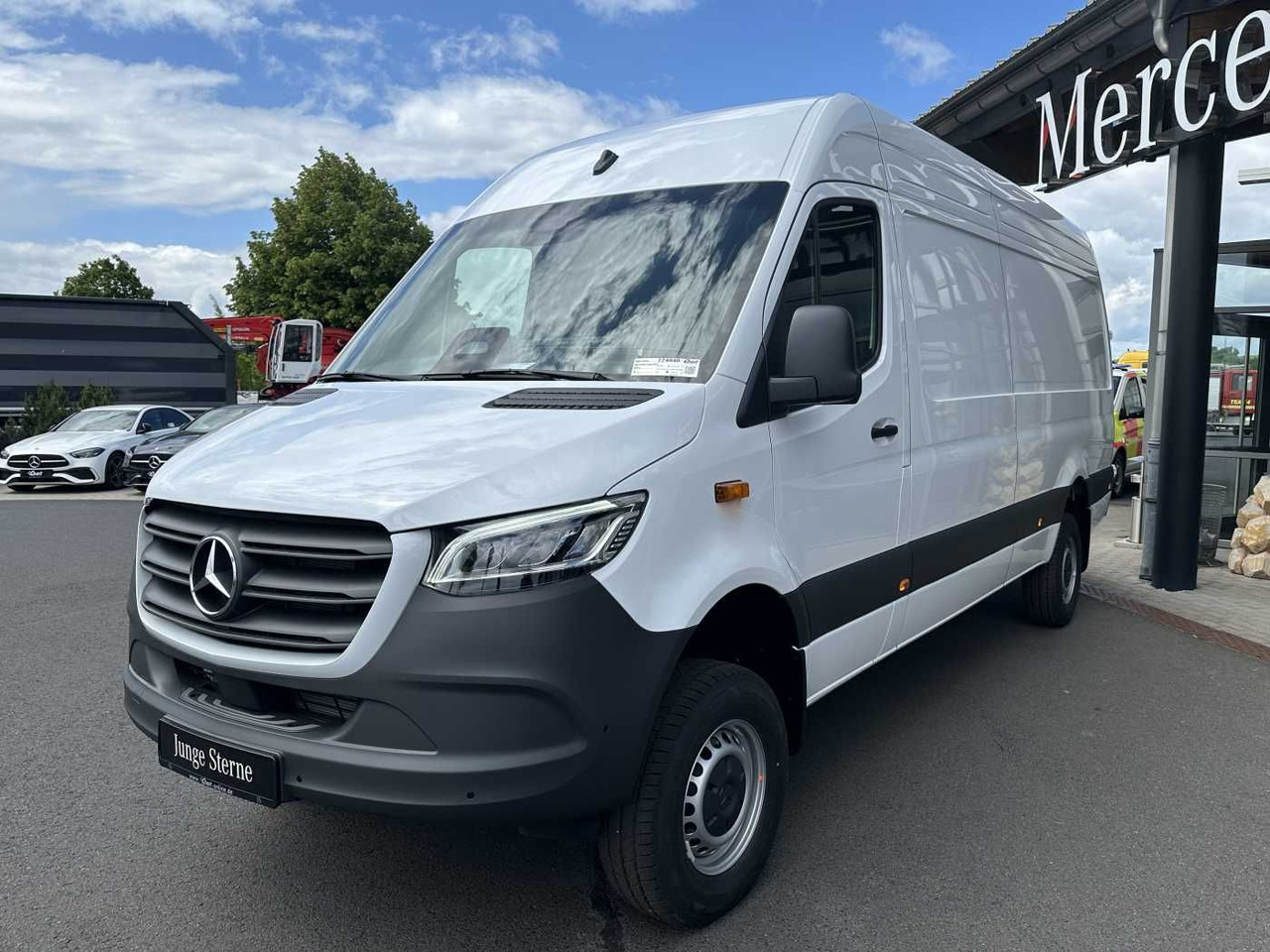 Mercedes-Benz Sprinter 319 CDI 4x4 4325 Kamera LED SHZ MBUX - Gesloten bestelwagen: afbeelding 3 Mercedes-Benz Sprinter 319 CDI 4x4 4325 Kamera LED SHZ MBUX - Gesloten bestelwagen: afbeelding 3