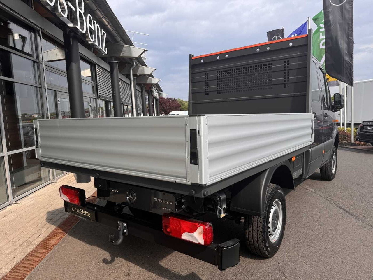 Mercedes-Benz Sprinter 319 CDI 4x4 DoKa AHK3,5 Klima Kamera - Schuifzeilen bestelwagen, Bestelwagen met dubbele cabine: afbeelding 4 Mercedes-Benz Sprinter 319 CDI 4x4 DoKa AHK3,5 Klima Kamera - Schuifzeilen bestelwagen, Bestelwagen met dubbele cabine: afbeelding 4