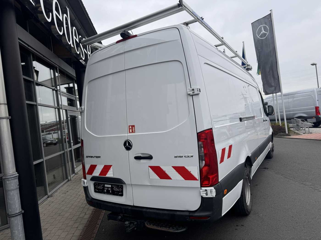 Mercedes-Benz Sprinter 516 CDI Werkstatt/Regal AHK3,5to Klima - Gesloten bestelwagen: afbeelding 4 Mercedes-Benz Sprinter 516 CDI Werkstatt/Regal AHK3,5to Klima - Gesloten bestelwagen: afbeelding 4