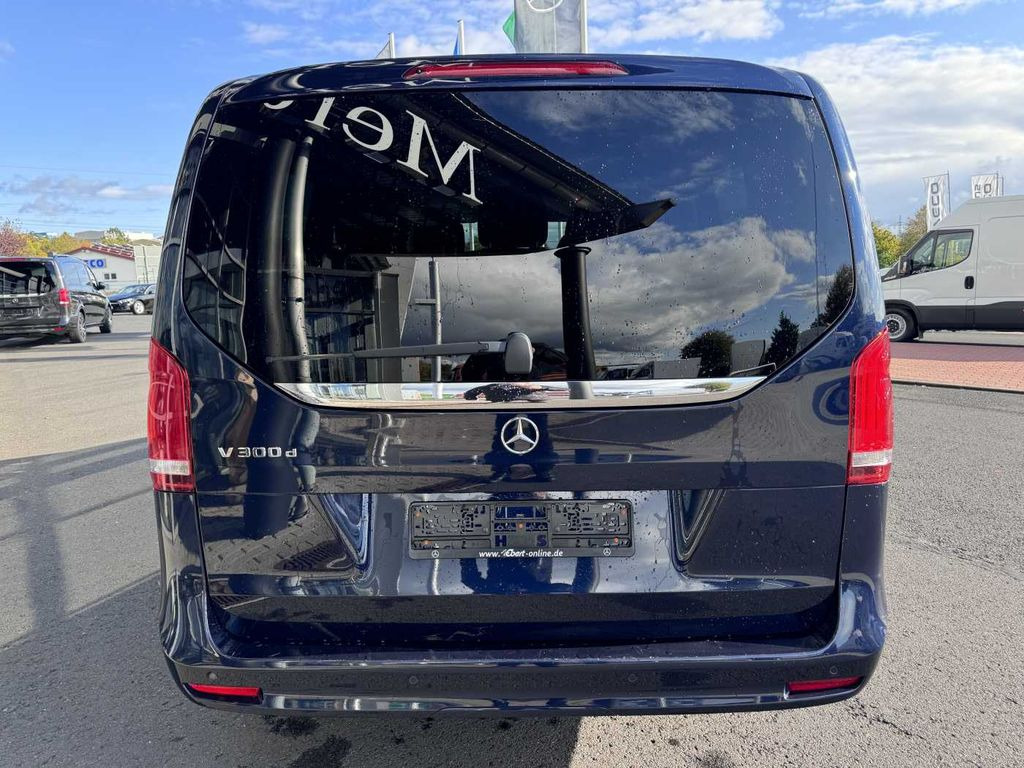 Mercedes-Benz V 300 d EDITION 7Sitze MBUX LED Kamera Mercedes-Benz V 300 d EDITION 7Sitze MBUX LED Kamera - Minibus, Personenvervoer: afbeelding 5 Mercedes-Benz V 300 d EDITION 7Sitze MBUX LED Kamera Mercedes-Benz V 300 d EDITION 7Sitze MBUX LED Kamera - Minibus, Personenvervoer: afbeelding 5