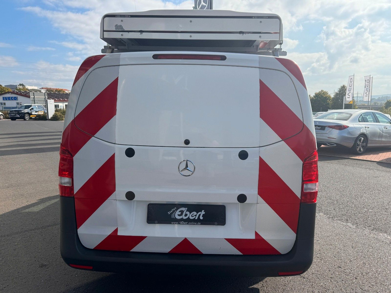 Mercedes-Benz Vito 111 CDI Tourer Begleitfahrzeug BF3+ / WVZ - Kleine bestelwagen: afbeelding 5 Mercedes-Benz Vito 111 CDI Tourer Begleitfahrzeug BF3+ / WVZ - Kleine bestelwagen: afbeelding 5