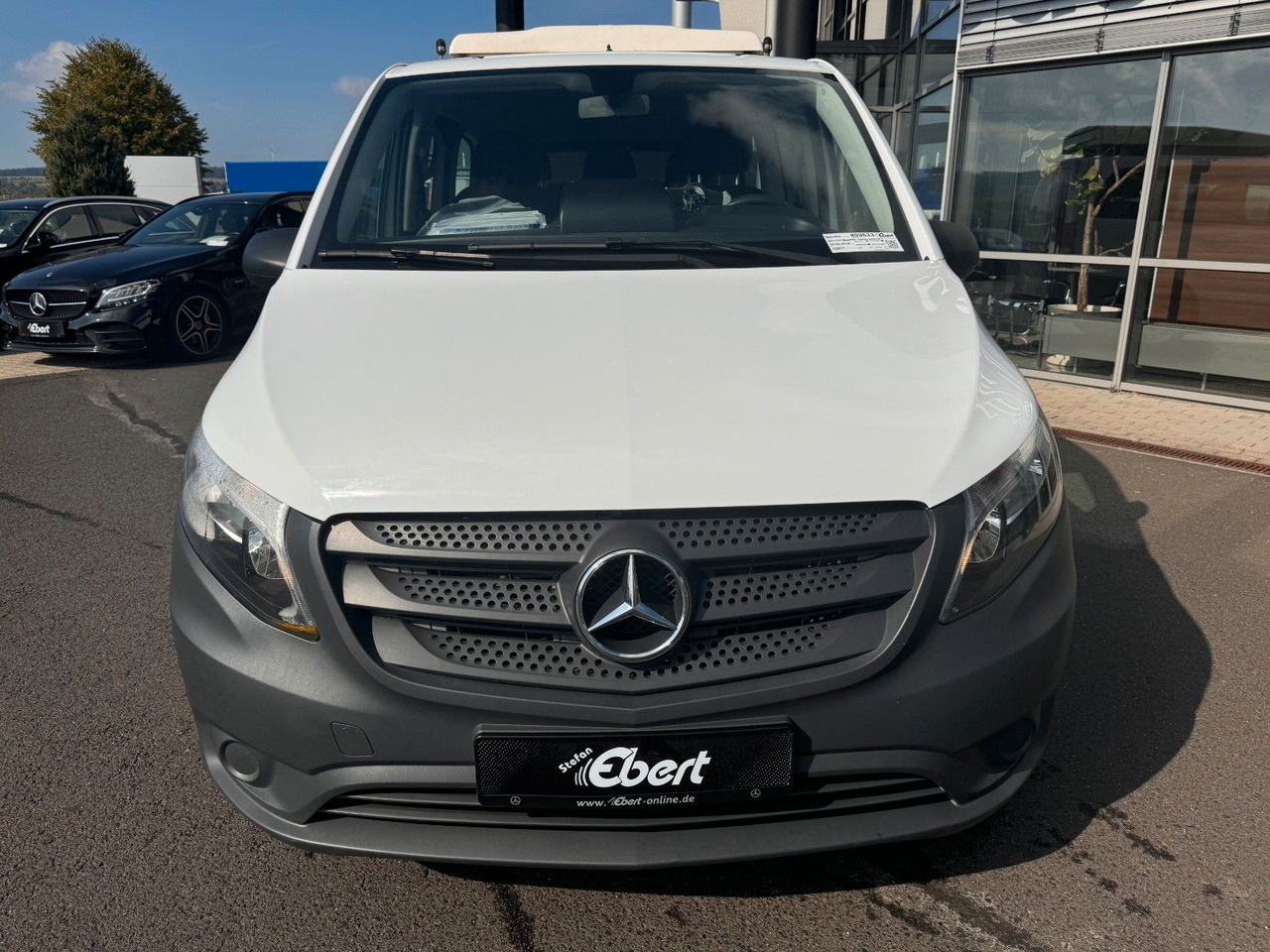 Mercedes-Benz Vito 111 CDI Tourer Begleitfahrzeug BF3+ / WVZ - Kleine bestelwagen: afbeelding 2 Mercedes-Benz Vito 111 CDI Tourer Begleitfahrzeug BF3+ / WVZ - Kleine bestelwagen: afbeelding 2