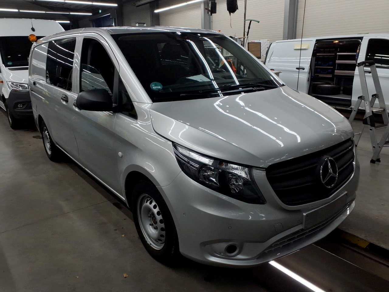 Mercedes-Benz Vito 114 CDI Mixto Regal AHK Klima PARKTRONIC - Kleine bestelwagen: afbeelding 2 Mercedes-Benz Vito 114 CDI Mixto Regal AHK Klima PARKTRONIC - Kleine bestelwagen: afbeelding 2