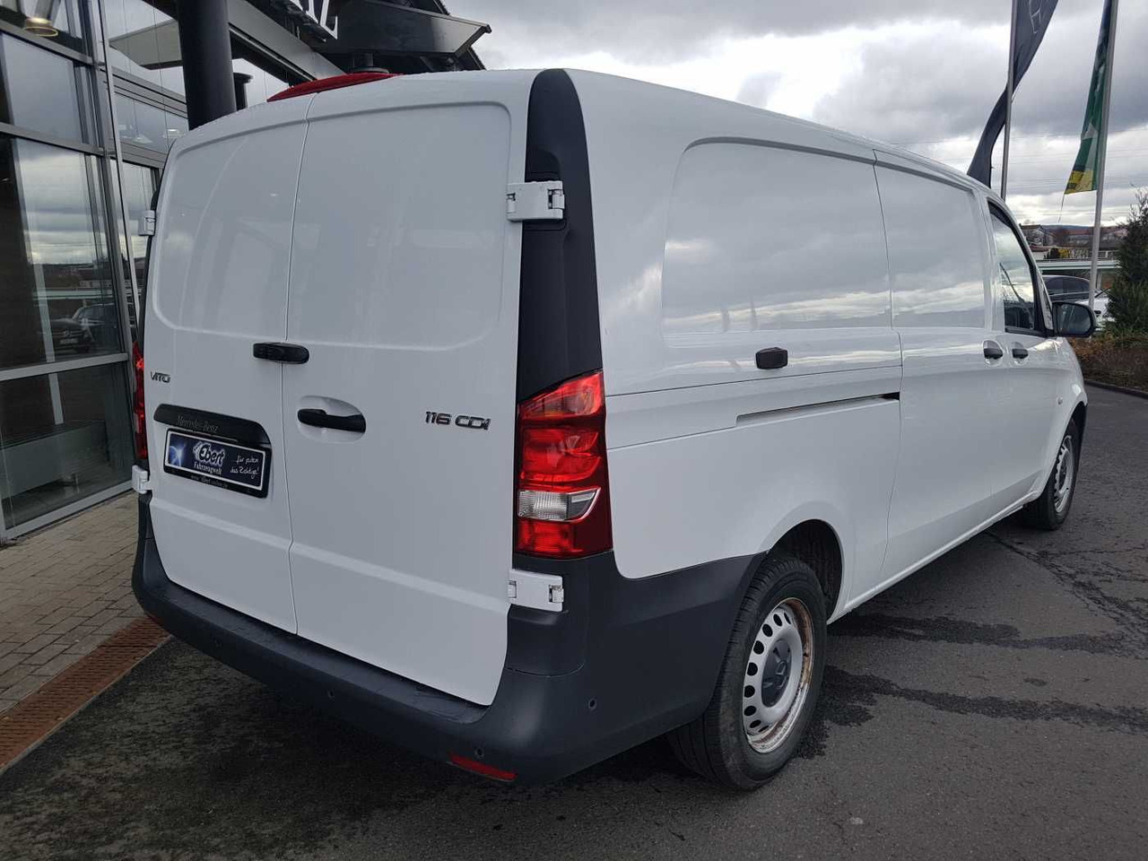 Mercedes-Benz Vito 116 CDI Extralang 9G Klima Kamera Audio40 - Kleine bestelwagen: afbeelding 4 Mercedes-Benz Vito 116 CDI Extralang 9G Klima Kamera Audio40 - Kleine bestelwagen: afbeelding 4