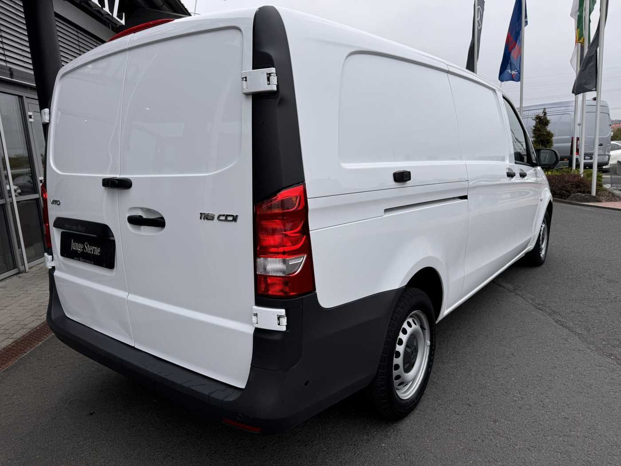 Mercedes-Benz Vito 116 CDI Extralang Klima Kamera Audio40 SHZ - Kleine bestelwagen: afbeelding 4 Mercedes-Benz Vito 116 CDI Extralang Klima Kamera Audio40 SHZ - Kleine bestelwagen: afbeelding 4