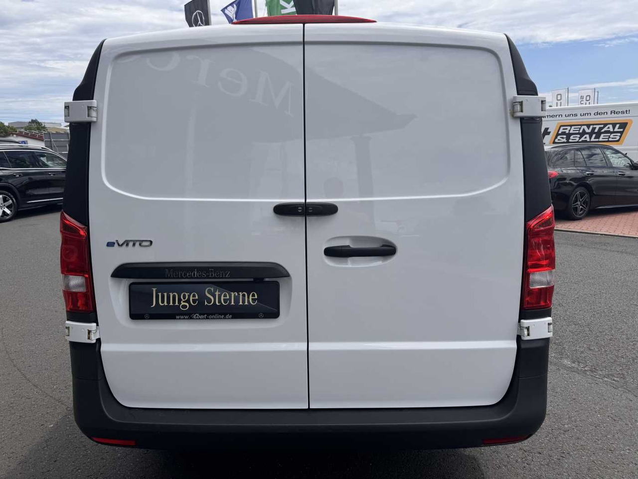 Mercedes-Benz eVito 112 Klima Kamera Navi SHZ Tempomat - Kleine bestelwagen, Elektrische bedrijfswagen: afbeelding 5 Mercedes-Benz eVito 112 Klima Kamera Navi SHZ Tempomat - Kleine bestelwagen, Elektrische bedrijfswagen: afbeelding 5