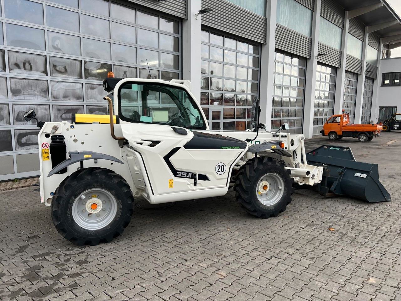 Merlo P35.11 / nur 148h! / Pratzenabstützung - Verreiker: afbeelding 3 Merlo P35.11 / nur 148h! / Pratzenabstützung - Verreiker: afbeelding 3