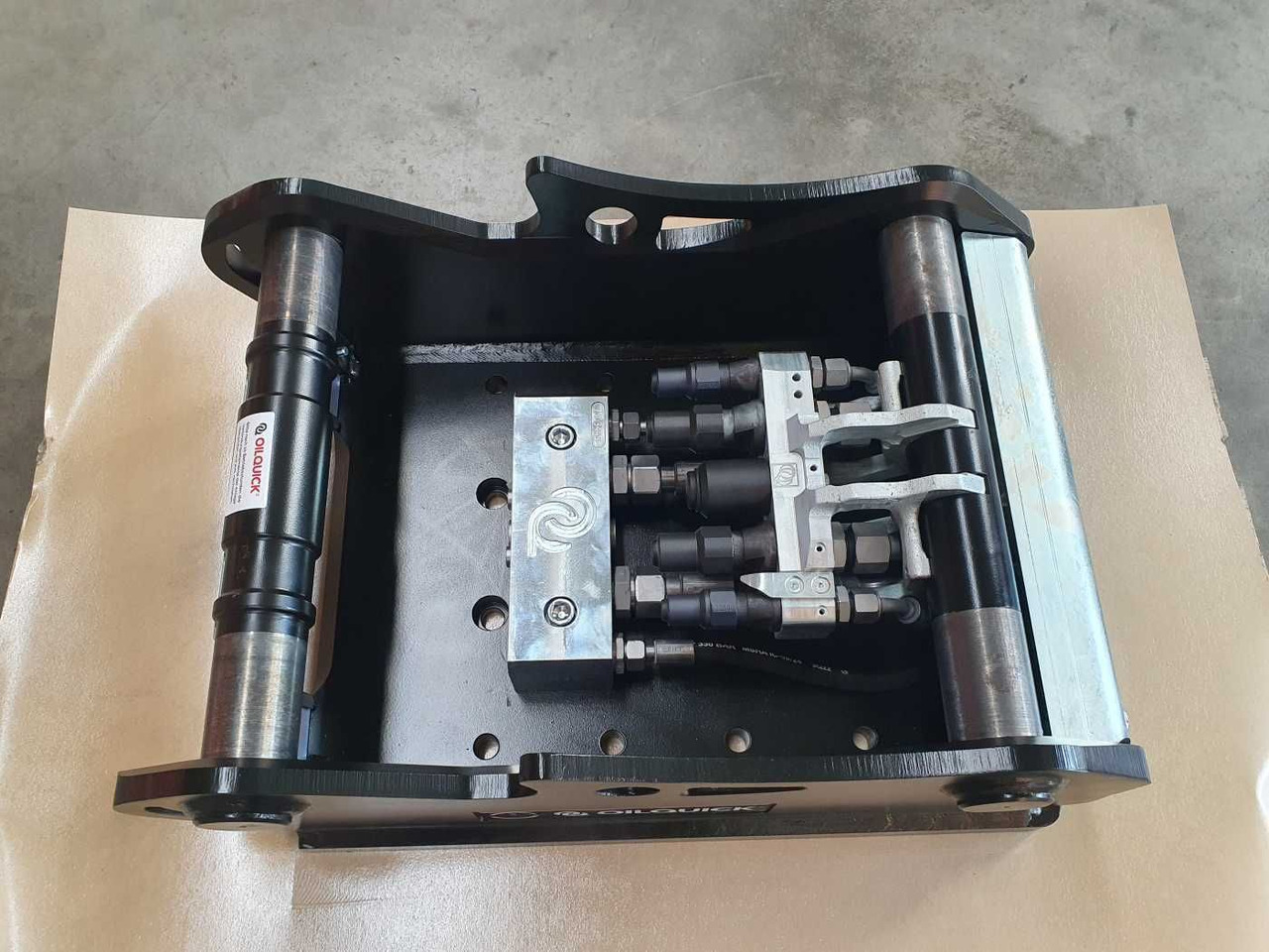 OilQuick OQ65 Adapterplatte für Westtech & mehr - Snelwissel: afbeelding 5 OilQuick OQ65 Adapterplatte für Westtech & mehr - Snelwissel: afbeelding 5
