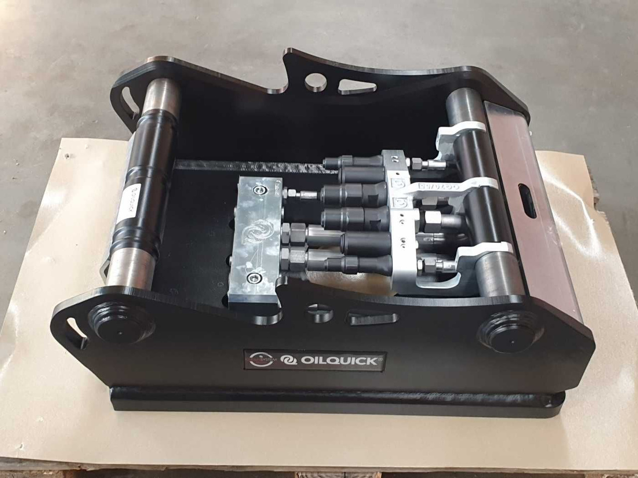 OilQuick OQ70/55 Adapterplatte für Westtech NEU - Snelwissel: afbeelding 1 OilQuick OQ70/55 Adapterplatte für Westtech NEU - Snelwissel: afbeelding 1