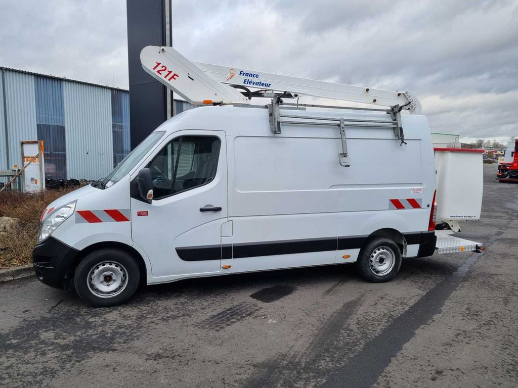 Renault Master 2.3 dCi / France Elevateur 121FT, 12m Renault Master 2.3 dCi / France Elevateur 121FT, 12m - Gesloten bestelwagen: afbeelding 4 Renault Master 2.3 dCi / France Elevateur 121FT, 12m Renault Master 2.3 dCi / France Elevateur 121FT, 12m - Gesloten bestelwagen: afbeelding 4