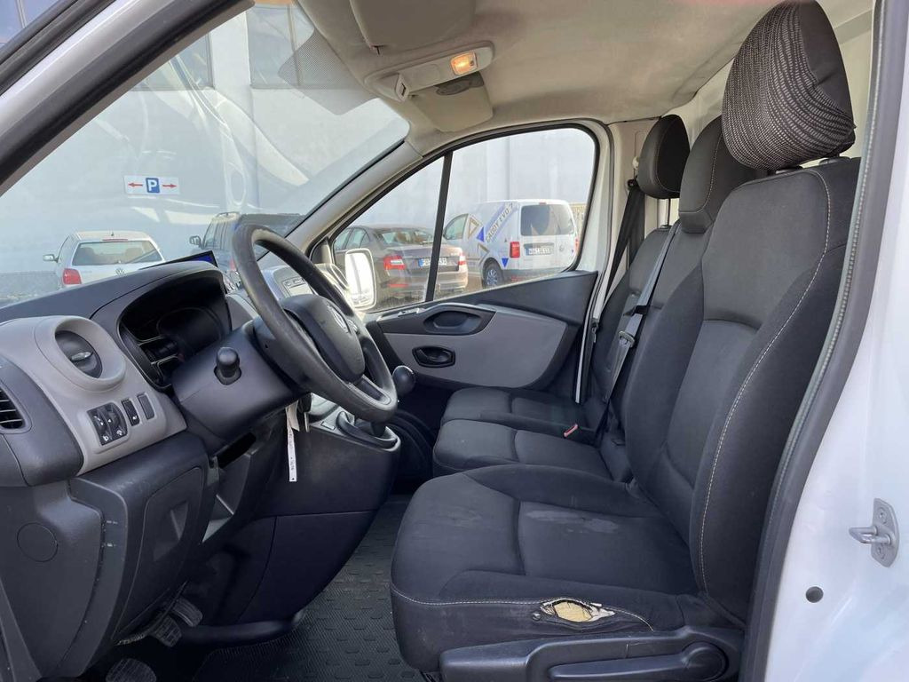 Leasing Renault Trafic dCi 120 L1H1 / France Elavateur 091F 9m  Renault Trafic dCi 120 L1H1 / France Elavateur 091F 9m: afbeelding 14