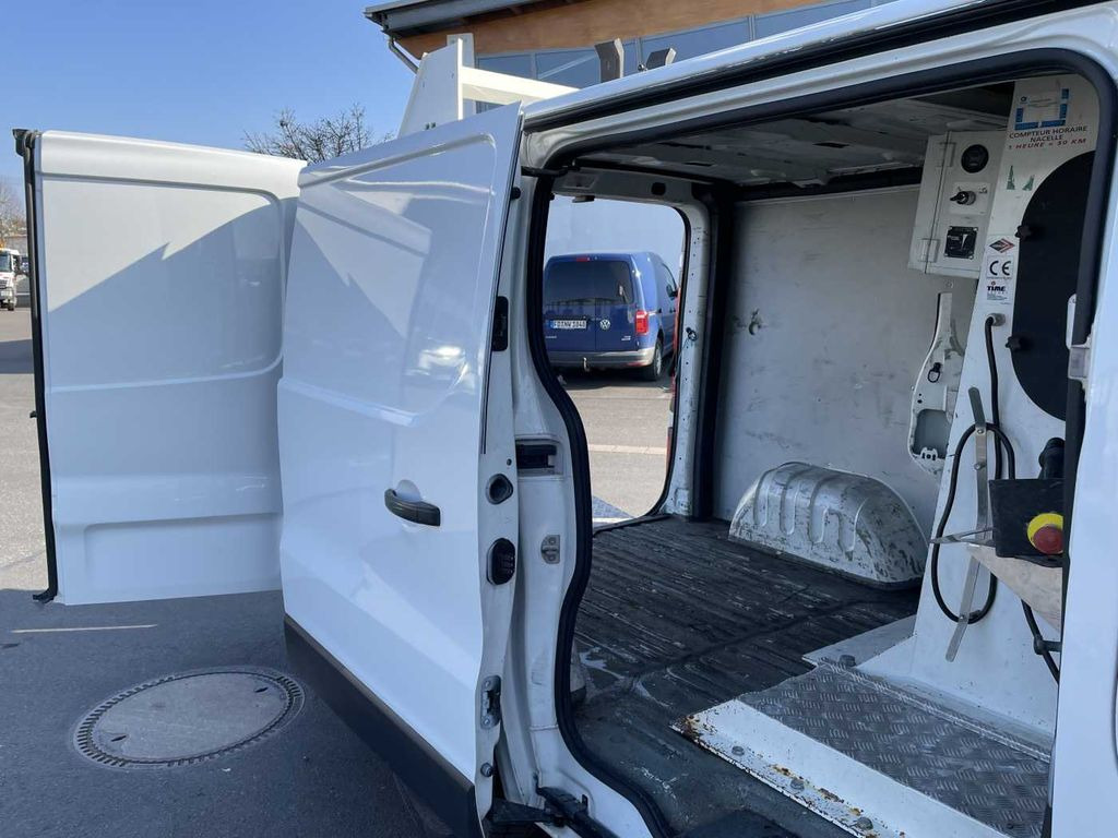 Vrachtwagen hoogwerker, Bestelwagen Renault Trafic dCi 120 L1H1 / TIME France ETL 21 8m: afbeelding 12