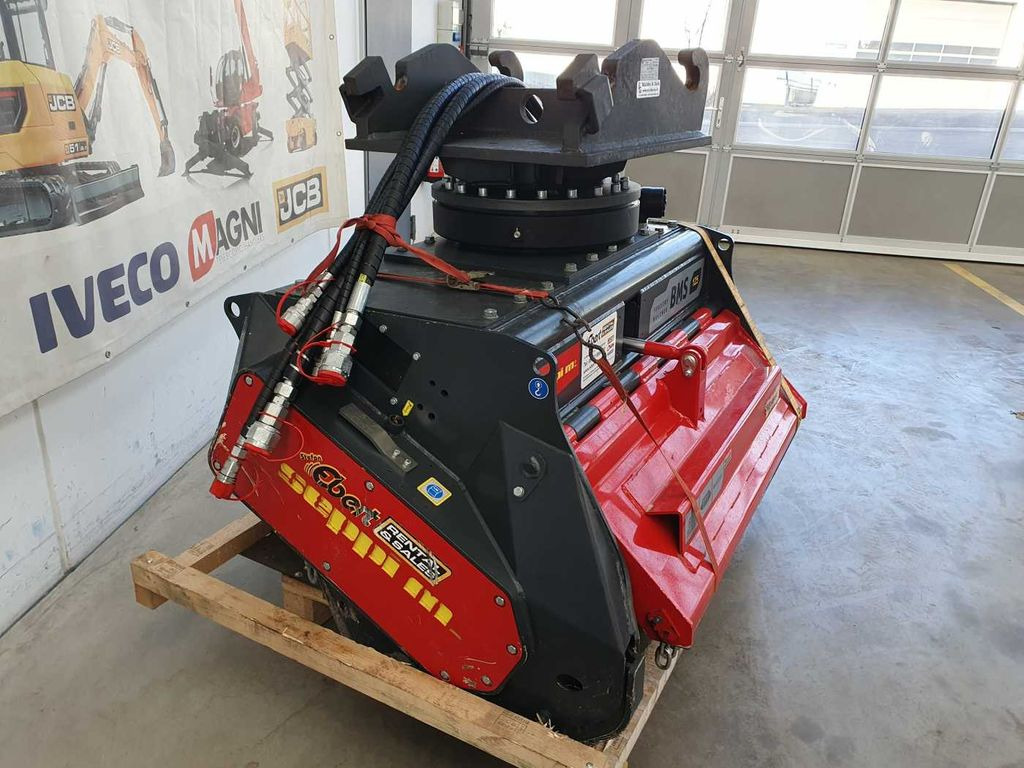 Seppi M. BMS 125 Forstmulcher / Drehmotor / DEMO Seppi M. BMS 125 Forstmulcher / Drehmotor / DEMO - Bosfrees: afbeelding 5 Seppi M. BMS 125 Forstmulcher / Drehmotor / DEMO Seppi M. BMS 125 Forstmulcher / Drehmotor / DEMO - Bosfrees: afbeelding 5