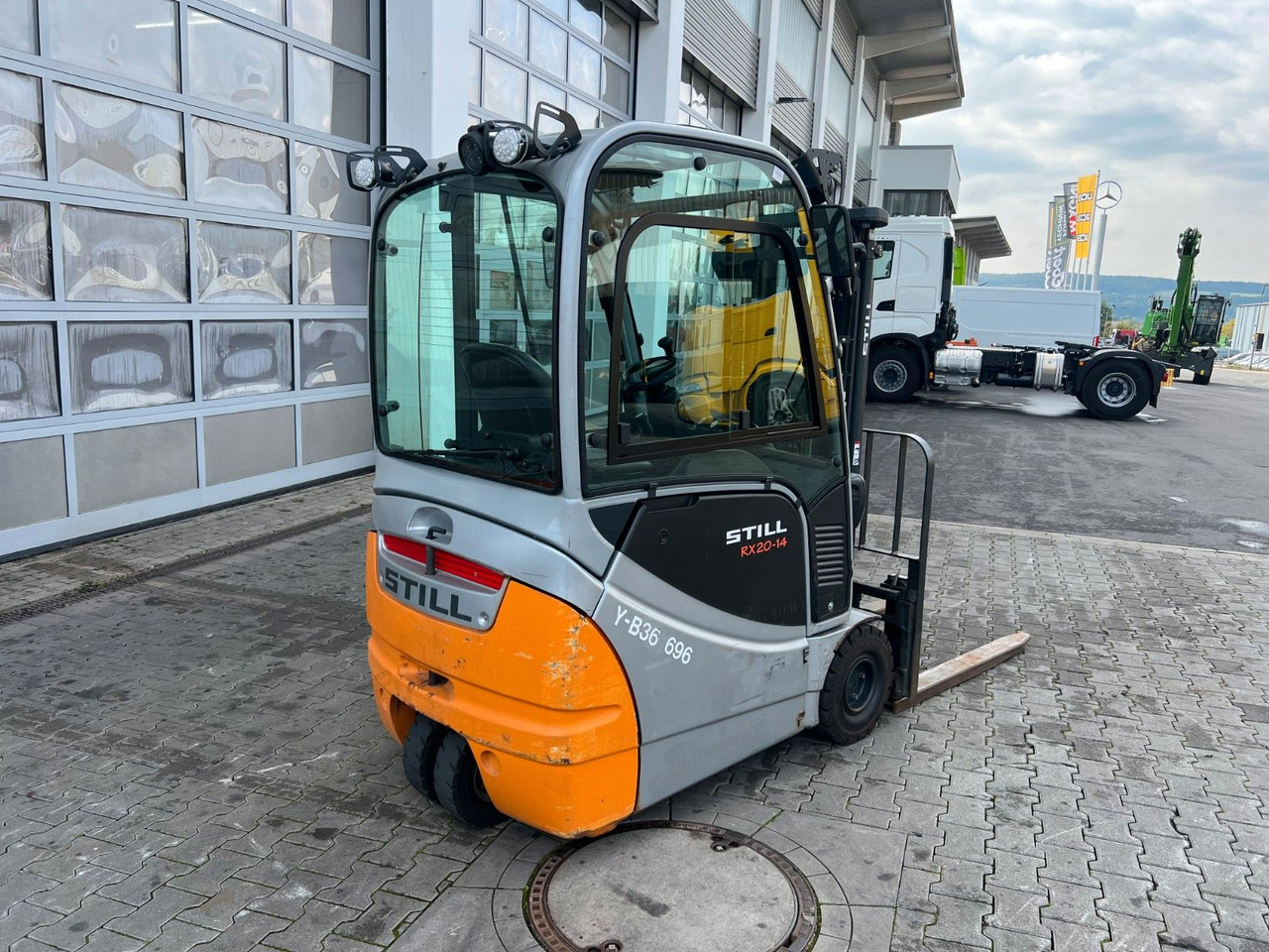 Still RX 20-14 / Triplex: 4,3m / nur 1.187h! / SS - Elektrische heftruck: afbeelding 4 Still RX 20-14 / Triplex: 4,3m / nur 1.187h! / SS - Elektrische heftruck: afbeelding 4