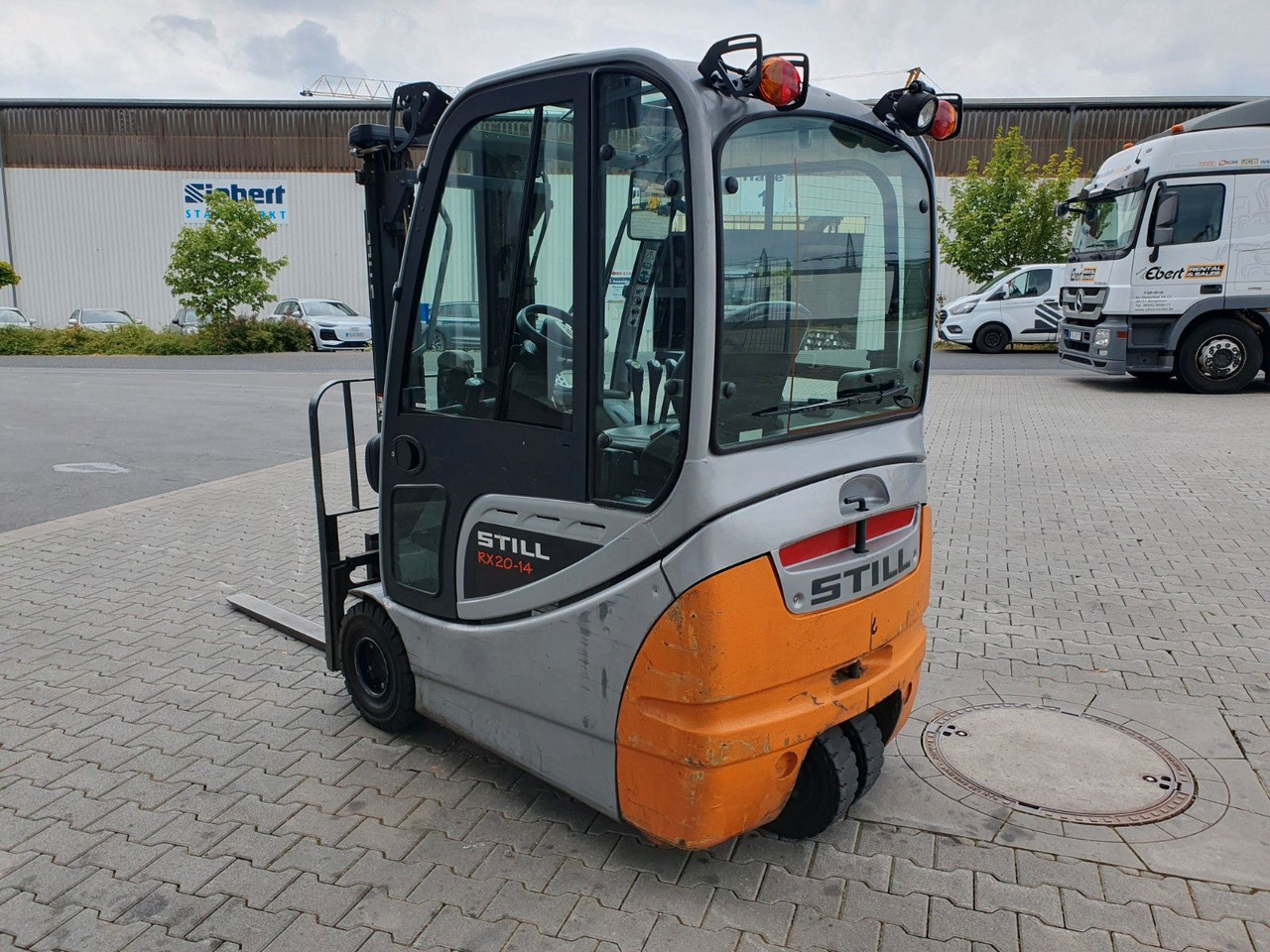 Still RX 20-14 / Triplex: 4,3m / nur 2.328h / SS - Elektrische heftruck: afbeelding 5 Still RX 20-14 / Triplex: 4,3m / nur 2.328h / SS - Elektrische heftruck: afbeelding 5