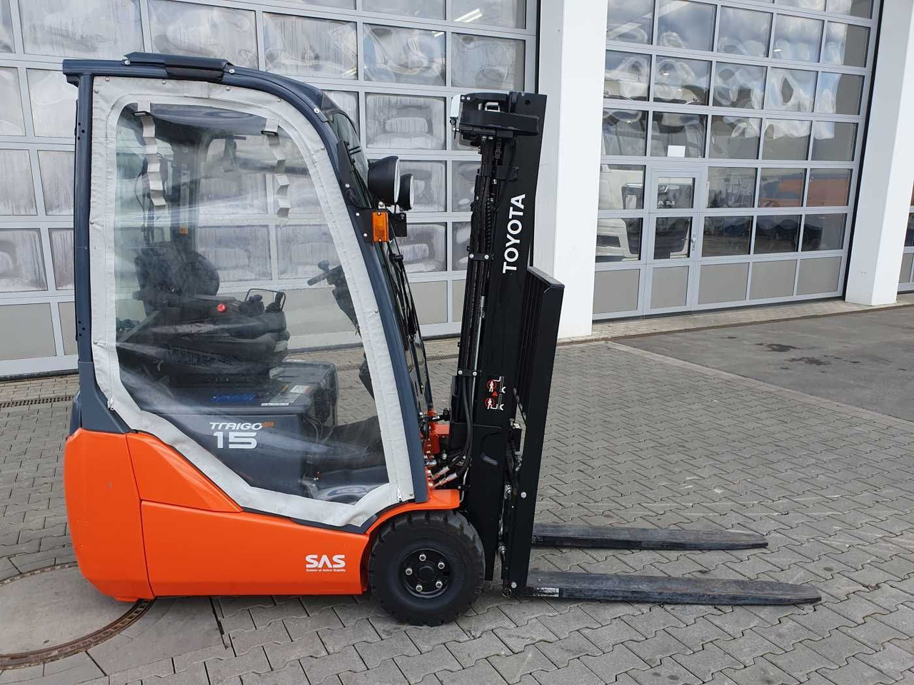 Toyota 8FBET15 / Triplex: 4.30m / nur 393h! / SS - Elektrische heftruck: afbeelding 3 Toyota 8FBET15 / Triplex: 4.30m / nur 393h! / SS - Elektrische heftruck: afbeelding 3