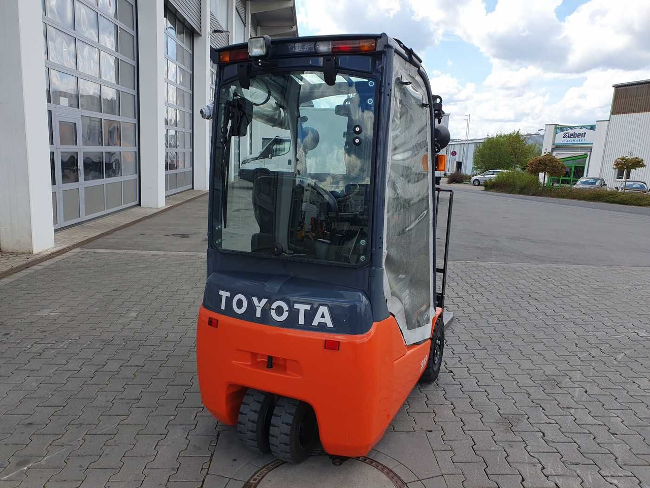 Toyota 8FBET15 / Triplex: 4.30m / nur 393h! / SS - Elektrische heftruck: afbeelding 4 Toyota 8FBET15 / Triplex: 4.30m / nur 393h! / SS - Elektrische heftruck: afbeelding 4