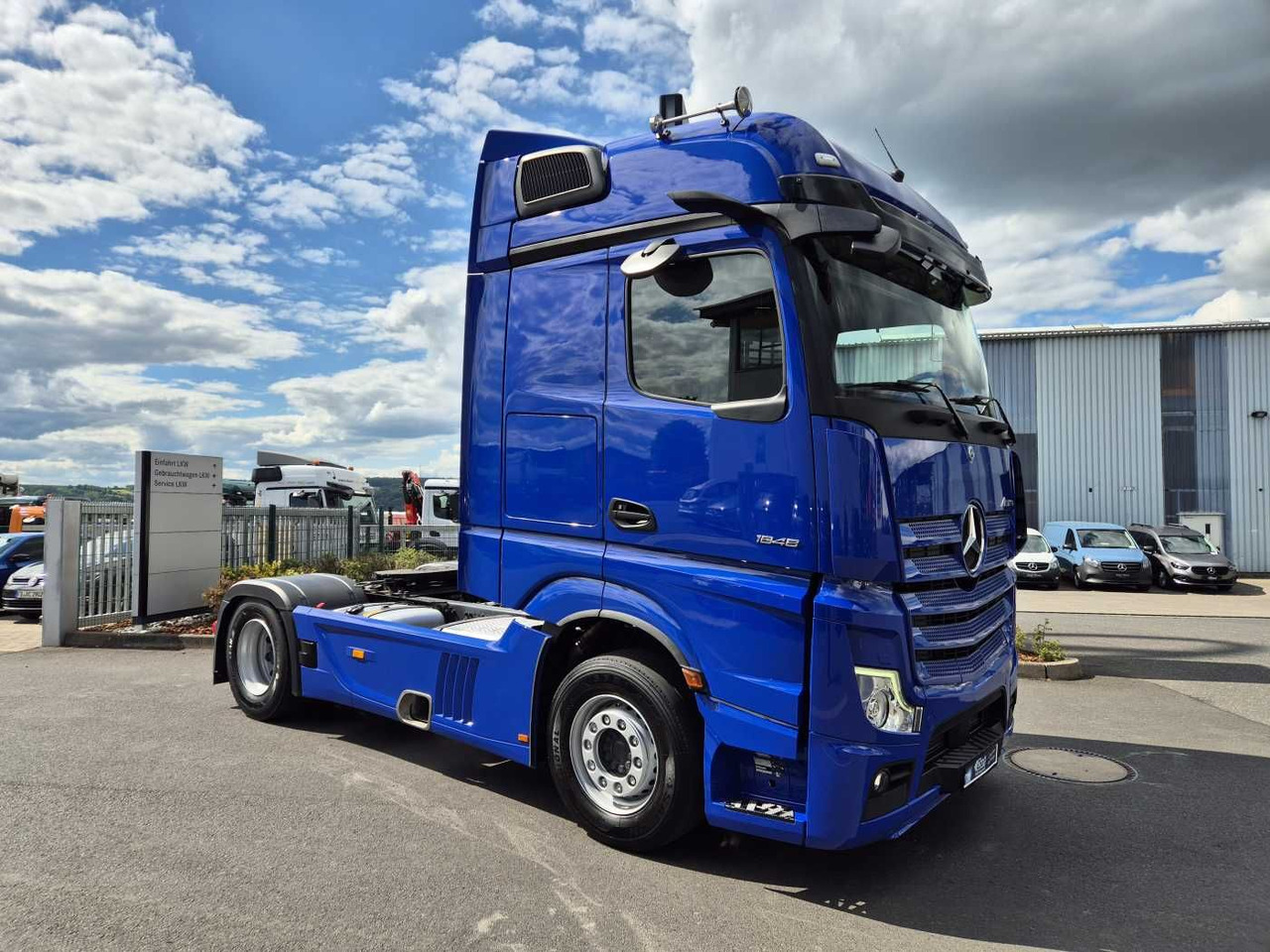 Mercedes-Benz Actros 1848 LS Retarder Standklima MirrorCam Big - Trekker: afbeelding 3 Mercedes-Benz Actros 1848 LS Retarder Standklima MirrorCam Big - Trekker: afbeelding 3