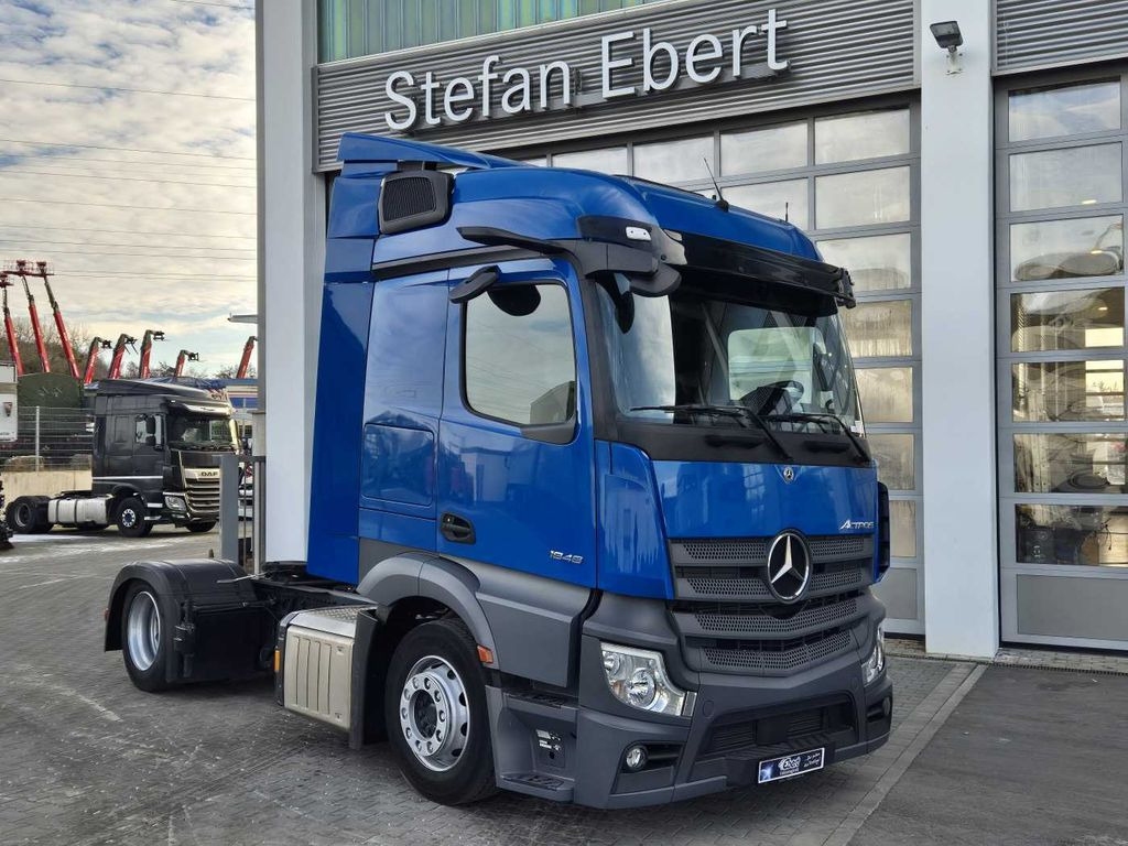 Mercedes-Benz Actros 1848 LSnRL Öl-Retarder MirrorCam PPC DAB Mercedes-Benz Actros 1848 LSnRL Öl-Retarder MirrorCam PPC DAB - Trekker: afbeelding 2 Mercedes-Benz Actros 1848 LSnRL Öl-Retarder MirrorCam PPC DAB Mercedes-Benz Actros 1848 LSnRL Öl-Retarder MirrorCam PPC DAB - Trekker: afbeelding 2