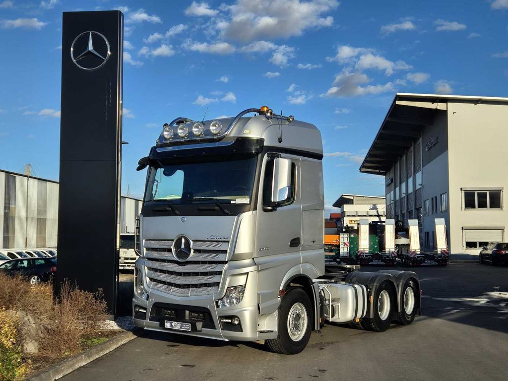 Mercedes-Benz Actros 2658 LS 6x4 Turbo Retarder 120t BigSpace - Trekker: afbeelding 1 Mercedes-Benz Actros 2658 LS 6x4 Turbo Retarder 120t BigSpace - Trekker: afbeelding 1