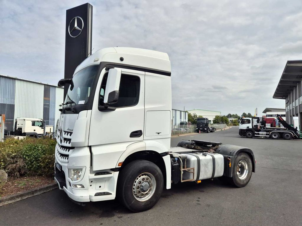 Mercedes-Benz Arocs 1845 LS 4x4 HAD Retarder Hydraulik Navi - Trekker: afbeelding 2 Mercedes-Benz Arocs 1845 LS 4x4 HAD Retarder Hydraulik Navi - Trekker: afbeelding 2