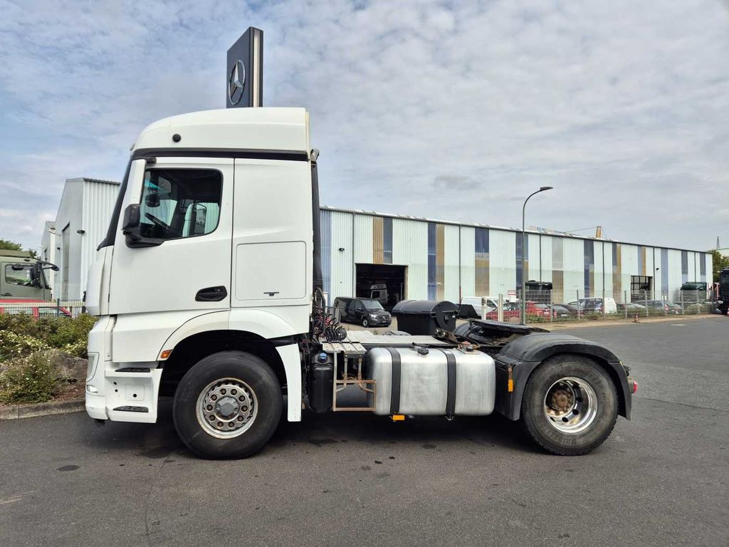Mercedes-Benz Arocs 1845 LS 4x4 HAD Retarder Hydraulik Navi - Trekker: afbeelding 4 Mercedes-Benz Arocs 1845 LS 4x4 HAD Retarder Hydraulik Navi - Trekker: afbeelding 4