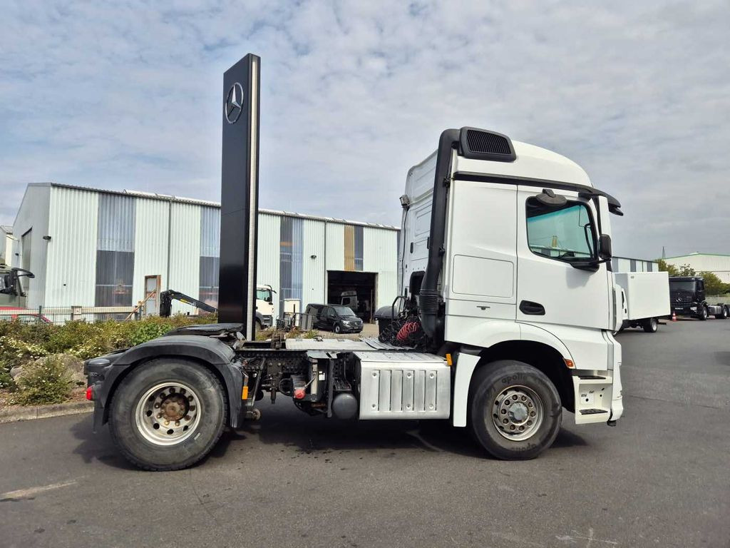 Mercedes-Benz Arocs 1845 LS 4x4 HAD Retarder Hydraulik Navi Mercedes-Benz Arocs 1845 LS 4x4 HAD Retarder Hydraulik Navi - Trekker: afbeelding 5 Mercedes-Benz Arocs 1845 LS 4x4 HAD Retarder Hydraulik Navi Mercedes-Benz Arocs 1845 LS 4x4 HAD Retarder Hydraulik Navi - Trekker: afbeelding 5