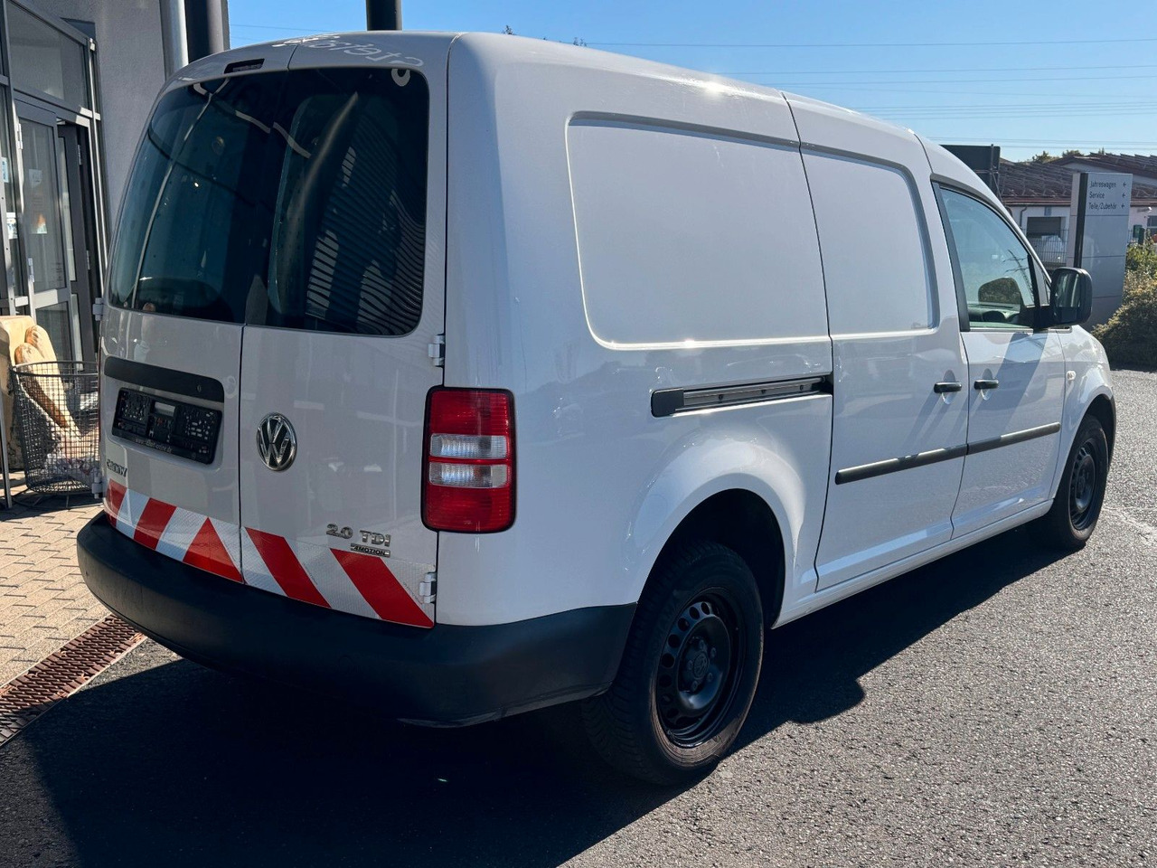 Volkswagen VW Caddy 2.0 TDI 4Motion Maxi Kasten Regal - Gesloten bestelwagen: afbeelding 4 Volkswagen VW Caddy 2.0 TDI 4Motion Maxi Kasten Regal - Gesloten bestelwagen: afbeelding 4