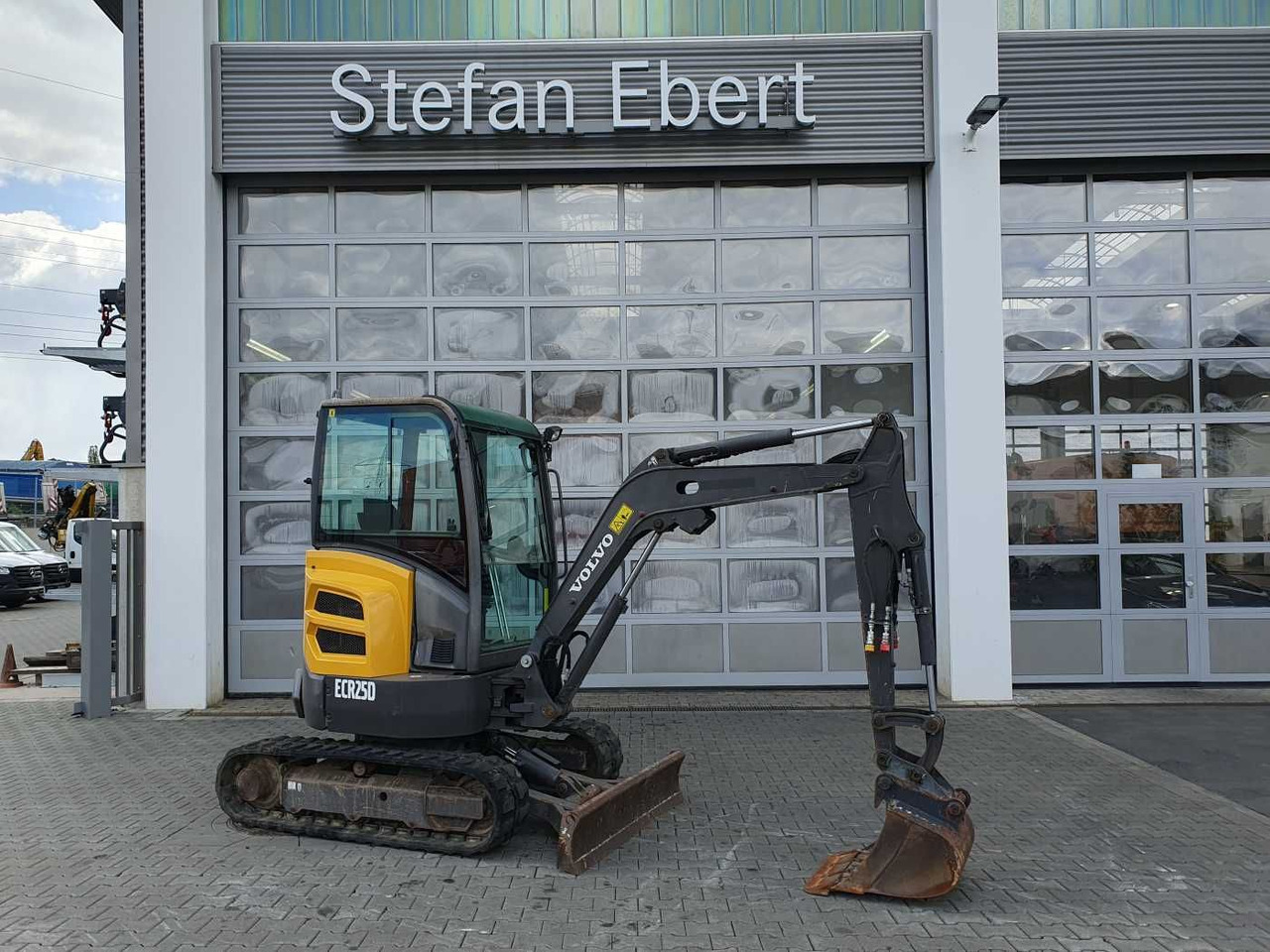 Volvo ECR25D / nur 2.974h! / 1x Tieflöffel / 2016 - Minigraafmachine: afbeelding 1 Volvo ECR25D / nur 2.974h! / 1x Tieflöffel / 2016 - Minigraafmachine: afbeelding 1