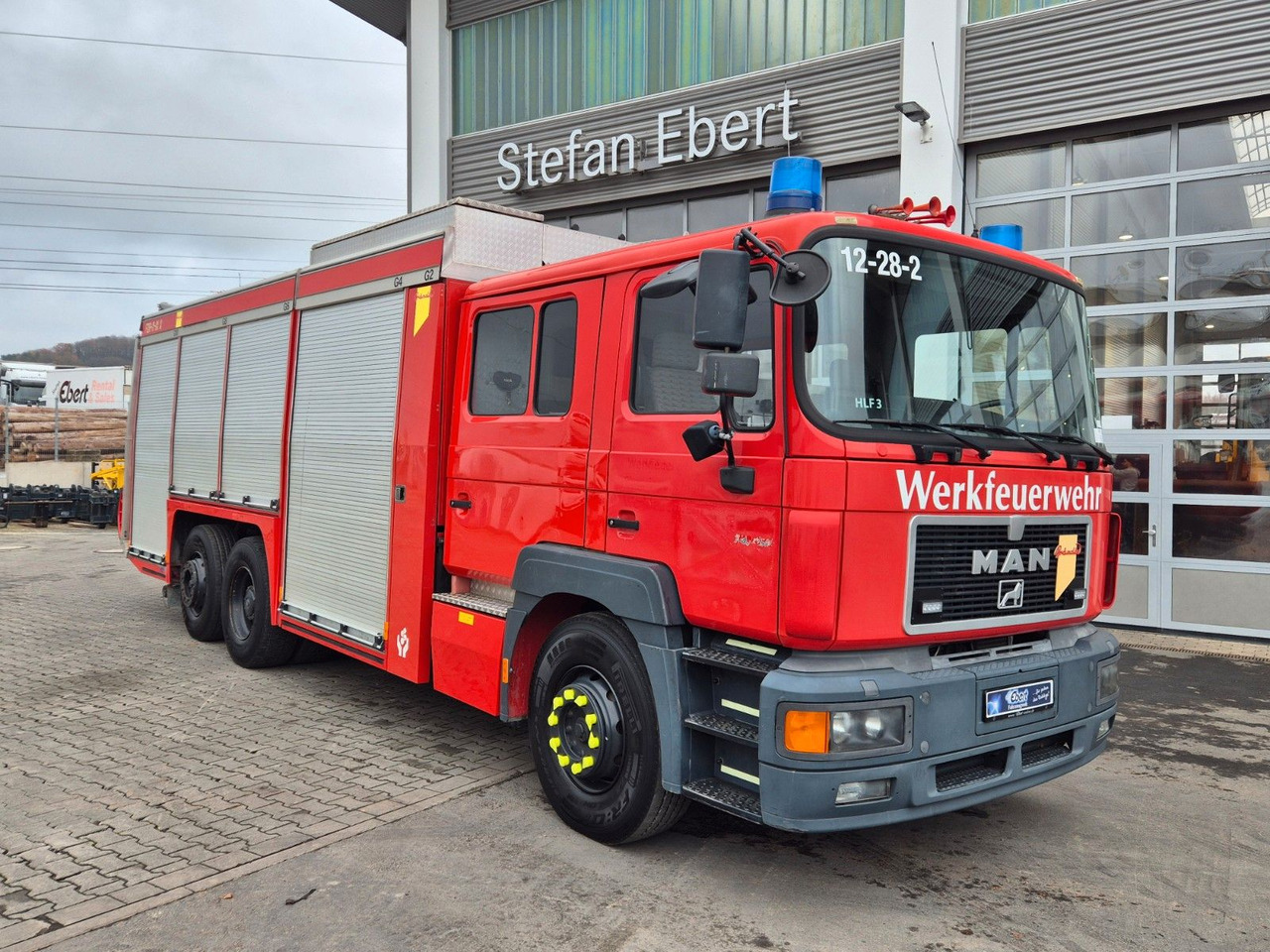 MAN FE 26.360 LF 8 Löschfahrzeug - Vrachtwagen: afbeelding 2 MAN FE 26.360 LF 8 Löschfahrzeug - Vrachtwagen: afbeelding 2