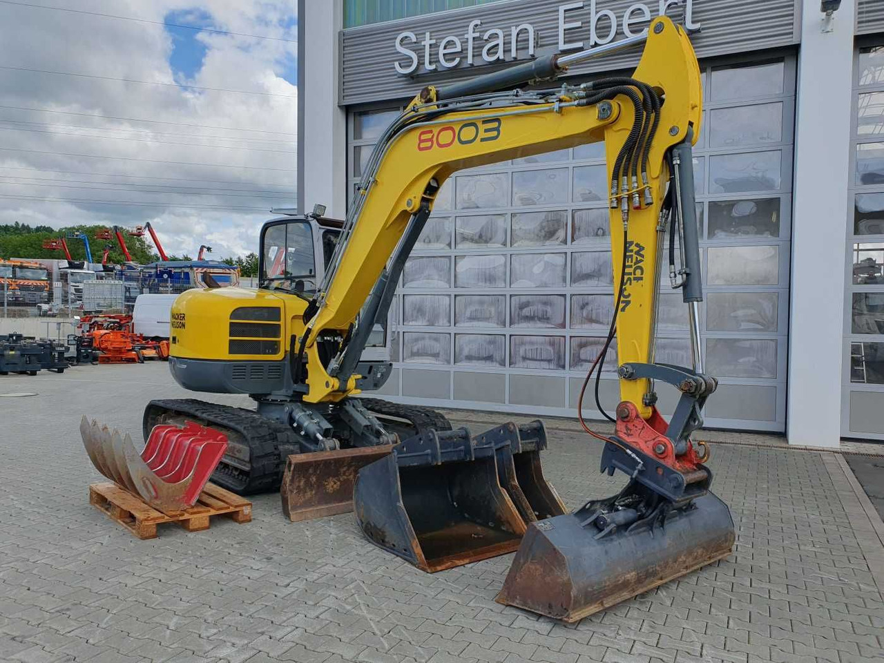 Wacker 8003 / MS08 / nur 4.035h / 2014 / Löffelpaket - Rupsgraafmachine: afbeelding 2 Wacker 8003 / MS08 / nur 4.035h / 2014 / Löffelpaket - Rupsgraafmachine: afbeelding 2