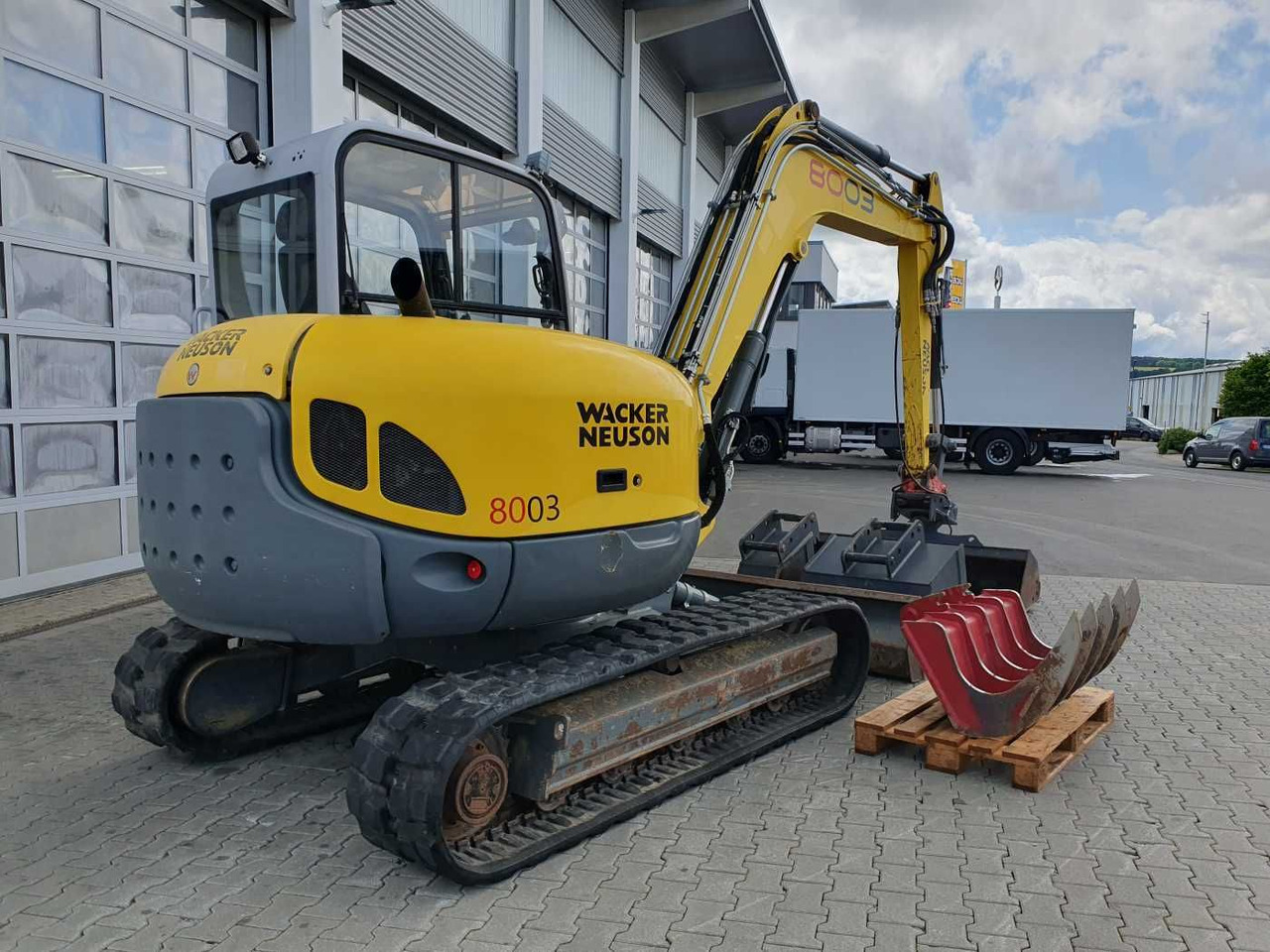 Wacker 8003 / MS08 / nur 4.035h / 2014 / Löffelpaket - Rupsgraafmachine: afbeelding 4 Wacker 8003 / MS08 / nur 4.035h / 2014 / Löffelpaket - Rupsgraafmachine: afbeelding 4