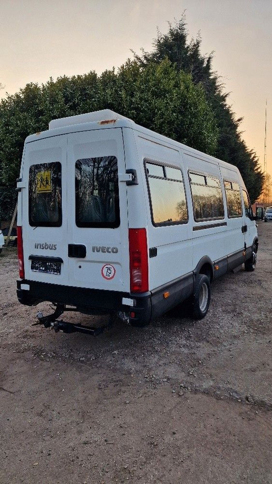 Iveco Daily 3.0 lit. Motor - Minibus, Personenvervoer: afbeelding 5 Iveco Daily 3.0 lit. Motor - Minibus, Personenvervoer: afbeelding 5