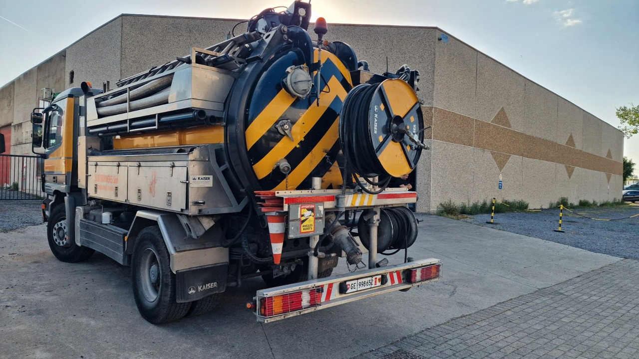 Mercedes-Benz Actros 18-40 - Vacuümwagen: afbeelding 3 Mercedes-Benz Actros 18-40 - Vacuümwagen: afbeelding 3