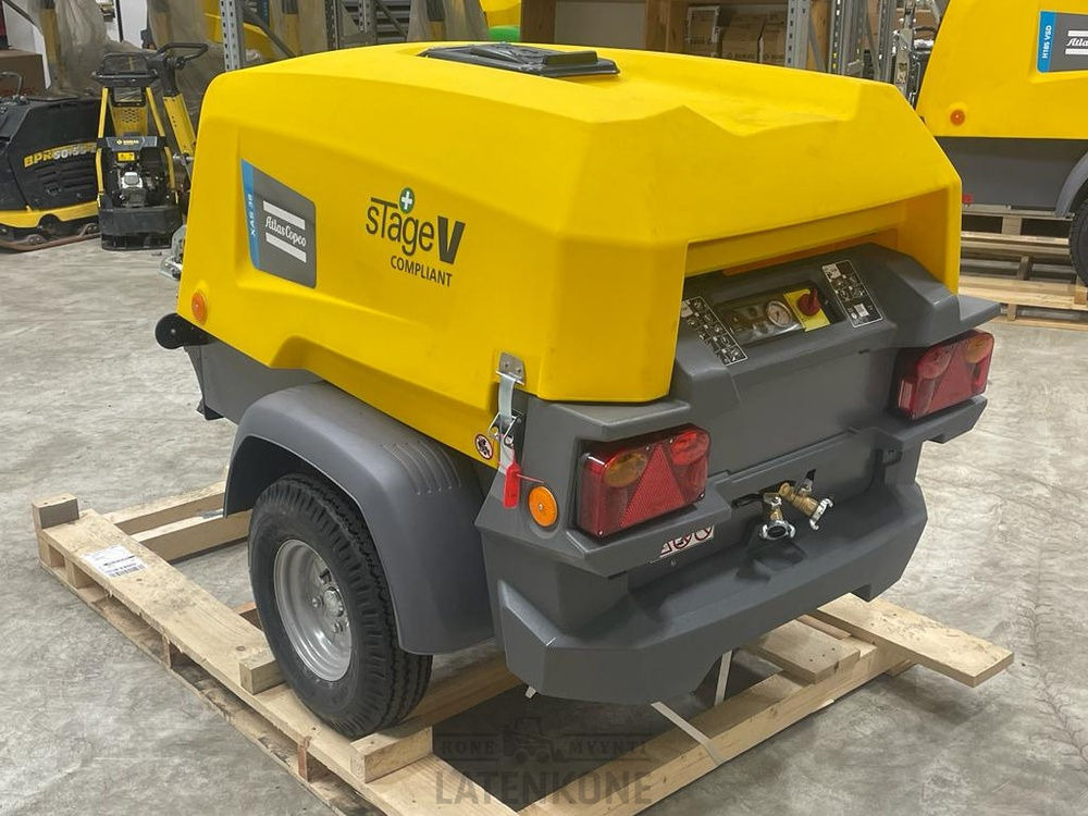 Atlas Copco XAS 38 StV Vaunukompressori UUSI - Luchtcompressor: afbeelding 4 Atlas Copco XAS 38 StV Vaunukompressori UUSI - Luchtcompressor: afbeelding 4