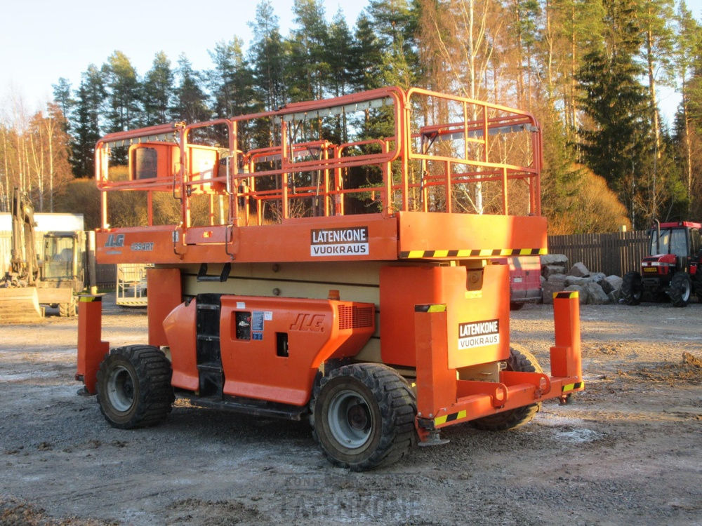 JLG 4394RT 4x4 Saksilava - Schaarlift: afbeelding 2 JLG 4394RT 4x4 Saksilava - Schaarlift: afbeelding 2