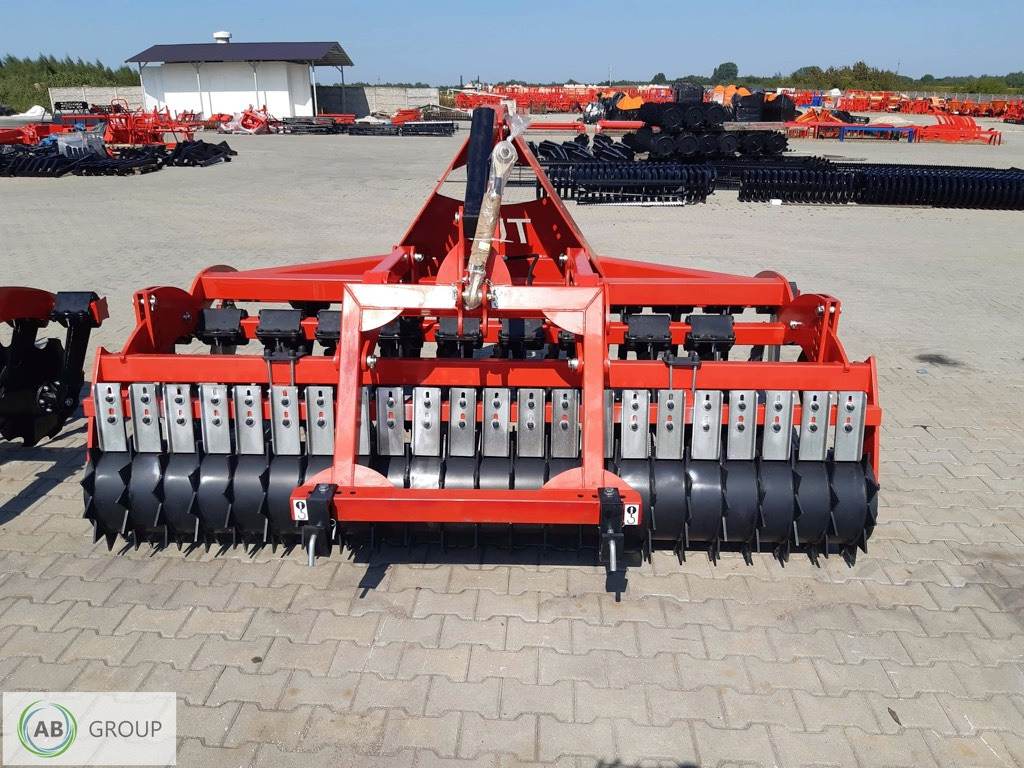 Dexwal disc harrow Tur 2,7 m with hitch - Schijveneg: afbeelding 1 Dexwal disc harrow Tur 2,7 m with hitch - Schijveneg: afbeelding 1