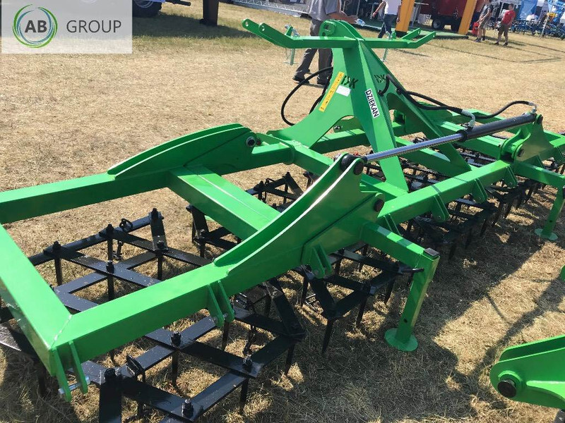 Dziekan składana hydraulicznie brona łąkowa WUKA 5m 5C20H - Eg: afbeelding 5 Dziekan składana hydraulicznie brona łąkowa WUKA 5m 5C20H - Eg: afbeelding 5