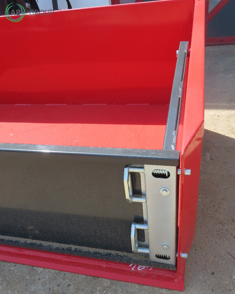 Inter-Tech hydraulic loading bucket 2,0 m, SS11 - Voorladerbak: afbeelding 3 Inter-Tech hydraulic loading bucket 2,0 m, SS11 - Voorladerbak: afbeelding 3