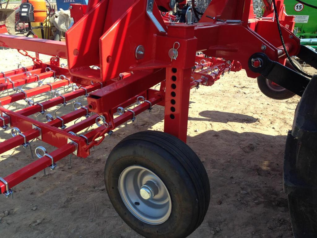 Klimza weeder harrow 6 m - Wiedeg: afbeelding 4 Klimza weeder harrow 6 m - Wiedeg: afbeelding 4