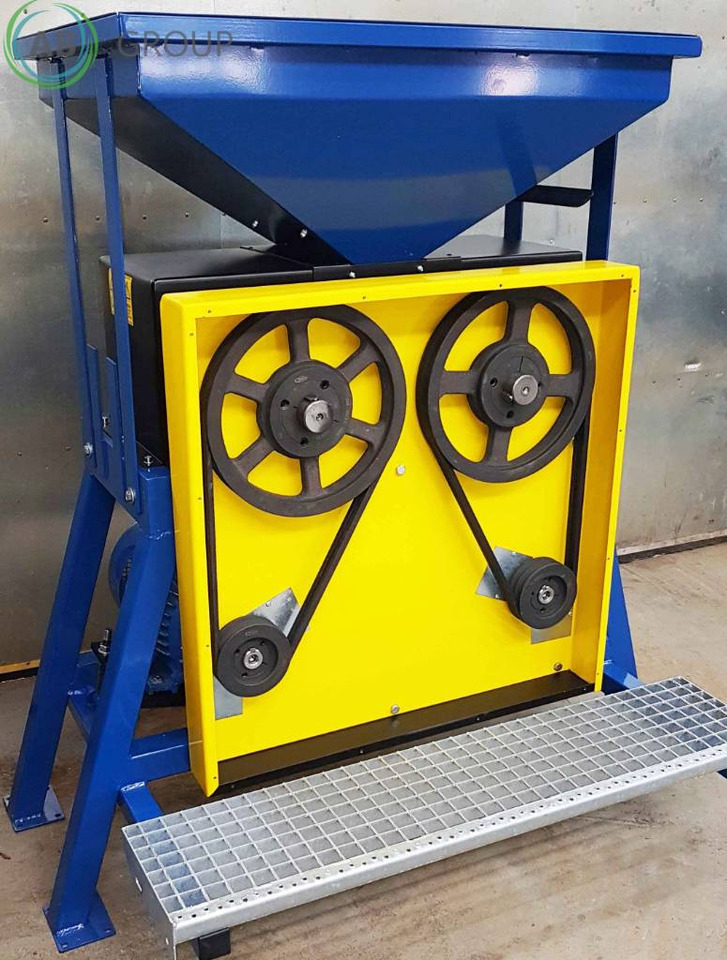 Masz-Rol twin-engine grain processor D-400 - Apparatuur na de oogst: afbeelding 2 Masz-Rol twin-engine grain processor D-400 - Apparatuur na de oogst: afbeelding 2