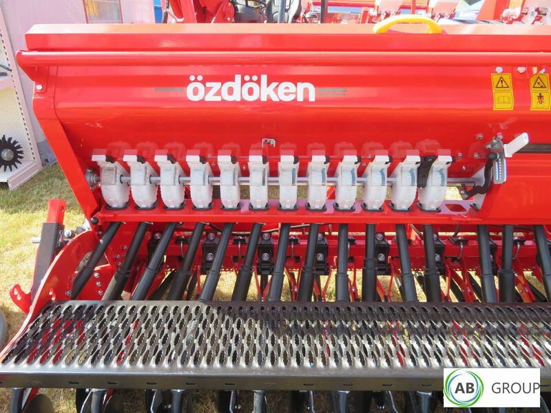 Zaai-/ Plantmachine Mechaniczny siewnik zbożowy zaczepiany Pertum-S 30: afbeelding 11