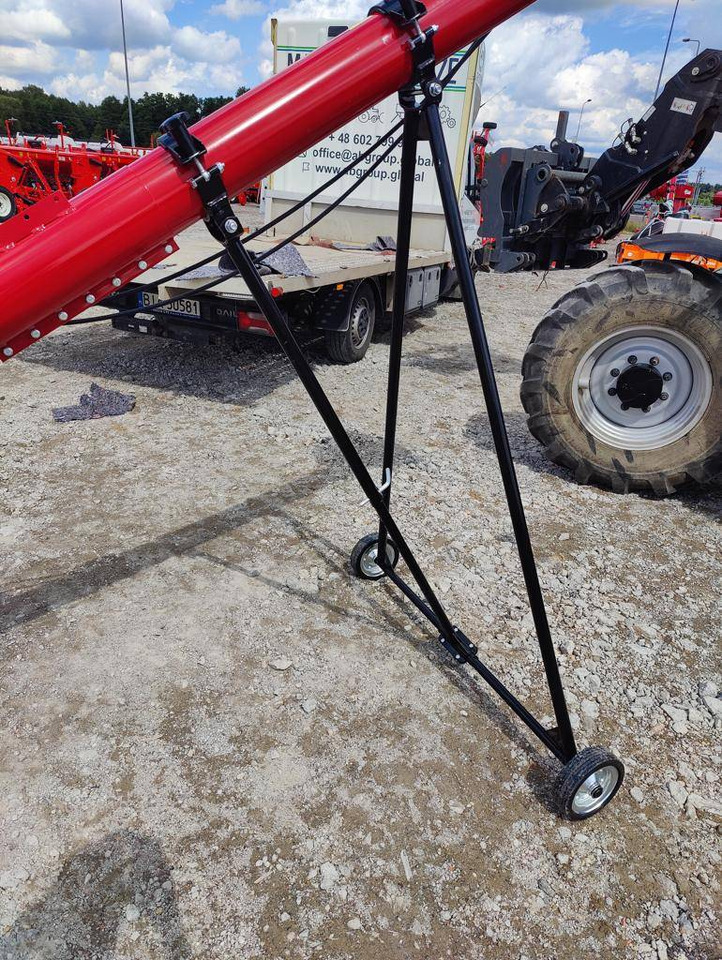 POM Augustów screw conveyor ( electric drive) T 206/2 - Apparatuur na de oogst: afbeelding 4 POM Augustów screw conveyor ( electric drive) T 206/2 - Apparatuur na de oogst: afbeelding 4