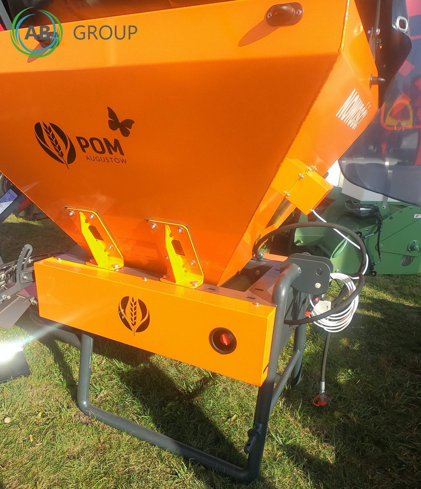 POM Augustów spreader Motyl N031M hydraulic-electric drive - Schijveneg: afbeelding 3 POM Augustów spreader Motyl N031M hydraulic-electric drive - Schijveneg: afbeelding 3