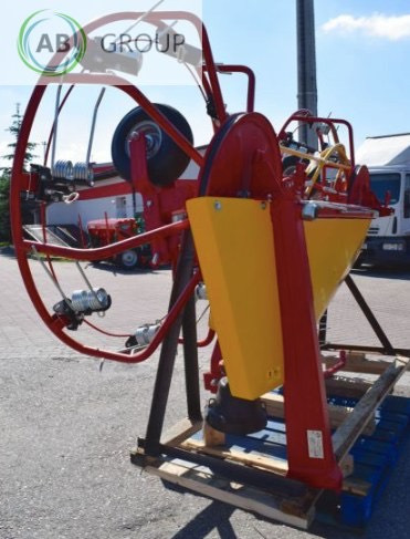 Pomarol tedder-rake Z-518, 4 m - Hooischudder: afbeelding 4 Pomarol tedder-rake Z-518, 4 m - Hooischudder: afbeelding 4