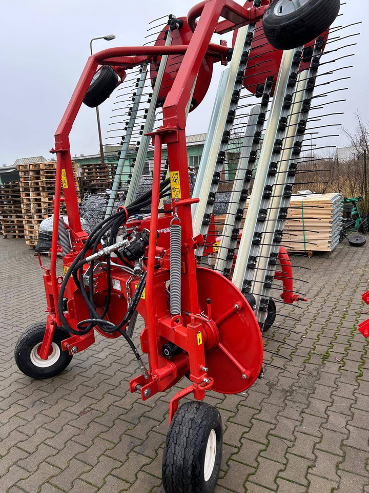 Repossi FP 6000 Big - Hooi-/ Voedermachine: afbeelding 2 Repossi FP 6000 Big - Hooi-/ Voedermachine: afbeelding 2