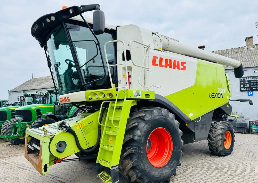 Claas LEXION 750 APS HYBRID - Maaidorser: afbeelding 1 Claas LEXION 750 APS HYBRID - Maaidorser: afbeelding 1