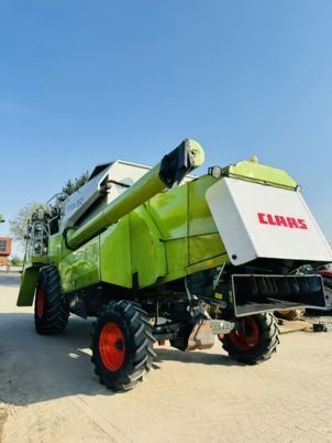 Claas MEGA 350 - Maaidorser: afbeelding 4 Claas MEGA 350 - Maaidorser: afbeelding 4